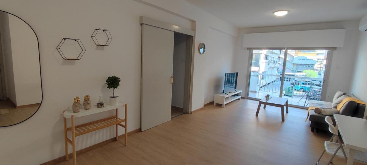 Mimosa Flat City Cente 2Bdr Nicosia Exterior foto